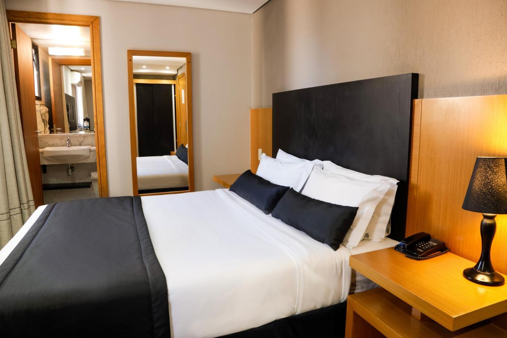 Slaviero Curitiba Batel Hotel ภายนอก รูปภาพ