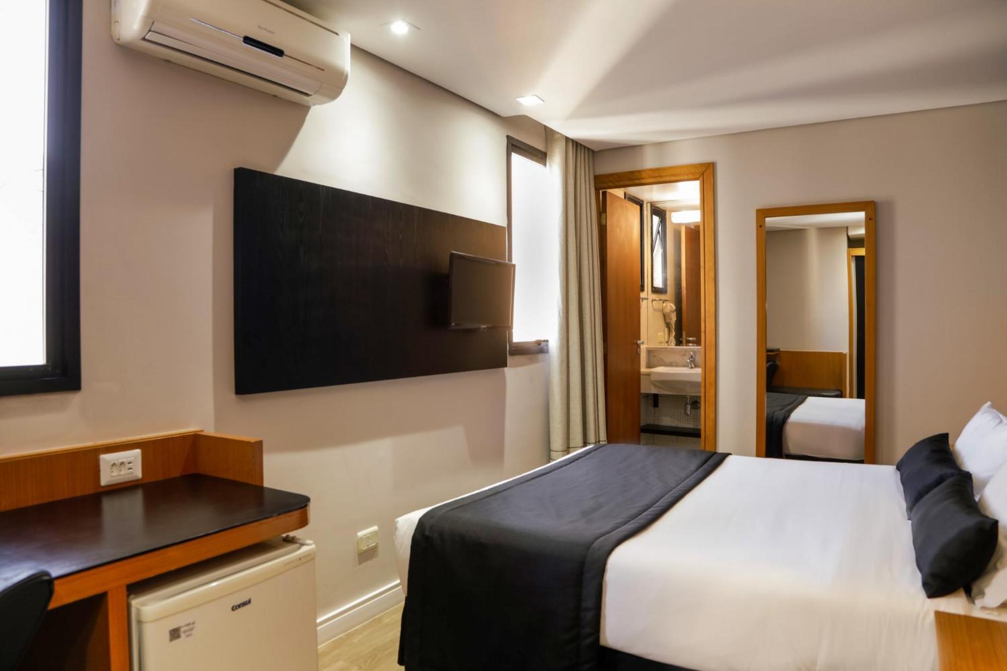 Slaviero Curitiba Batel Hotel ภายนอก รูปภาพ