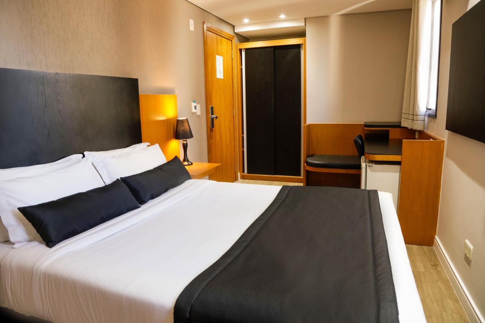 Slaviero Curitiba Batel Hotel ภายนอก รูปภาพ