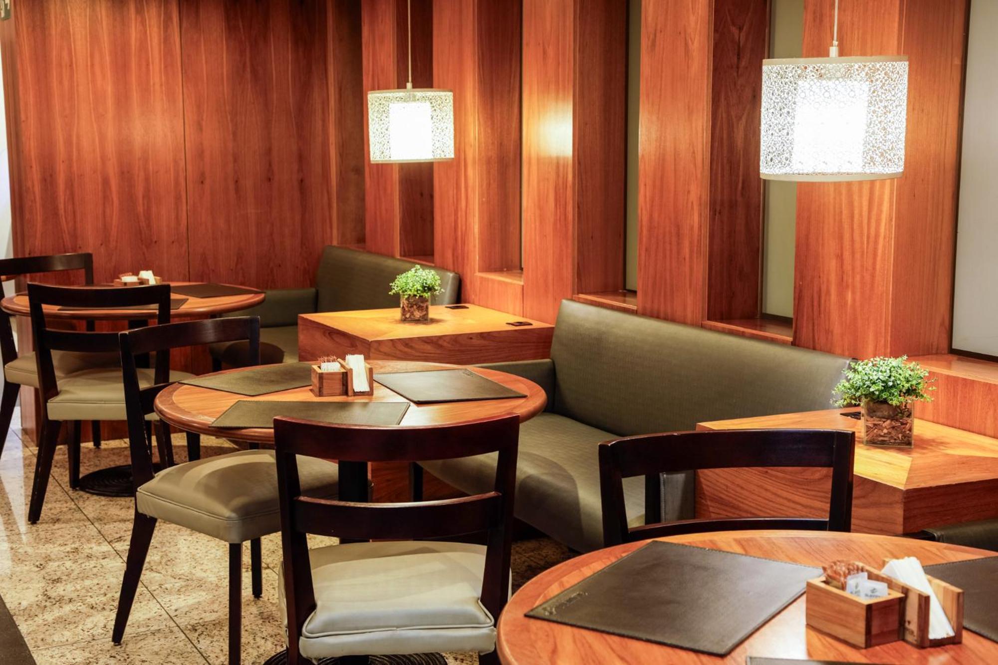 Slaviero Curitiba Batel Hotel ภายนอก รูปภาพ
